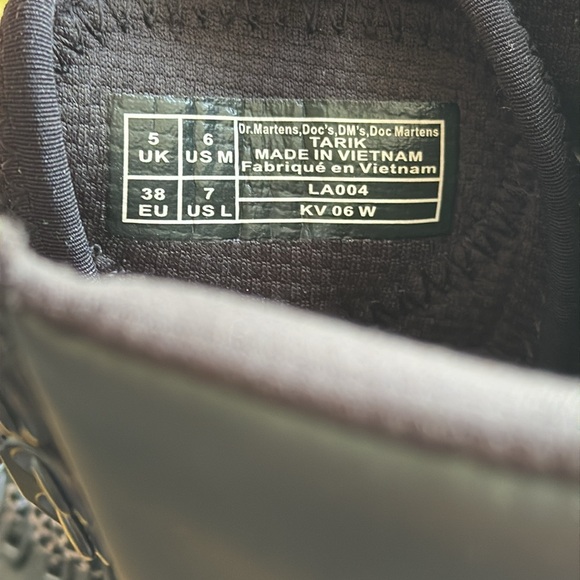 NWOT! Dr. Martens Tarik Utility Boots - Picture 10 of 14